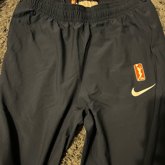 Connecticut Sun Official Sweat Pants (Sz. S) - Picture 2 of 2